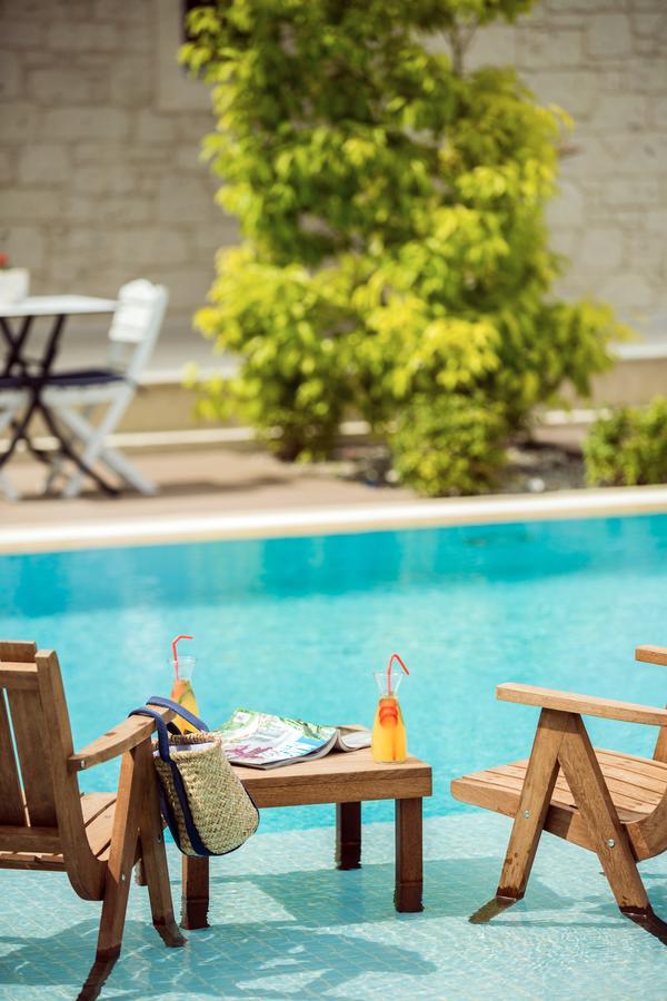 Levin Hotel Alacatı Bagian luar foto